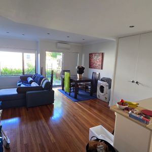 Marrickville - Photo 2