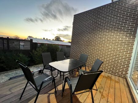 Bundoora - Photo 5