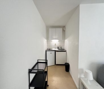 Location Appartement RENNES / Quartier CENTRE-VILLE - Photo 5