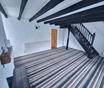 2 bedroom semi-detached house to rent - Photo 2