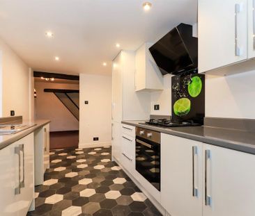 3 bedroom property to rent - Photo 3