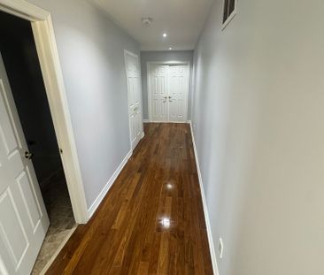 For Lease - 300 Wrigglesworth Crescent, Milton, Ontario - Photo 2