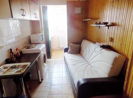 Garsoniera, 35 mp, decomandata, parcare, zona Piata Mihai Viteazu - Photo 2
