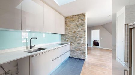 Location Appartement 4 pièces 72m² - Photo 4