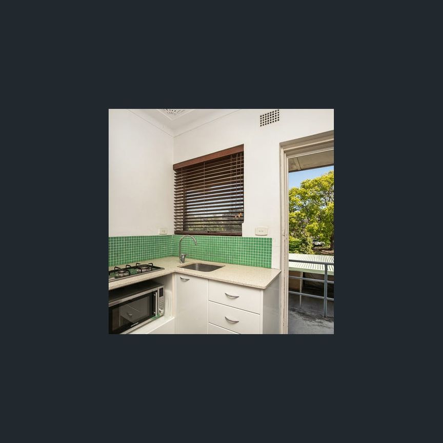 Studio Beach Side Apartment - Photo 1