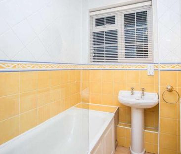 2 bedroom maisonette to rent - Photo 6