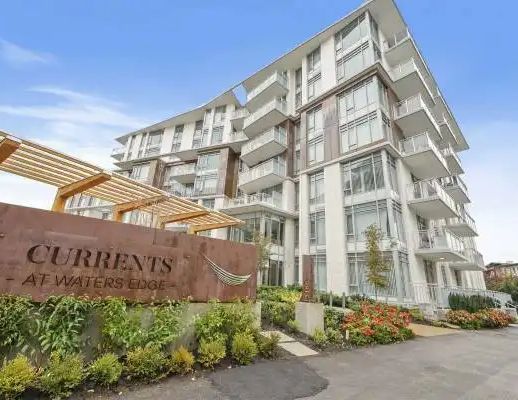 Beautiful 2 bed/ 2 bath Apartment with VIEWS! | 3198 Riverwalk Avenue, Vancouver - Photo 1