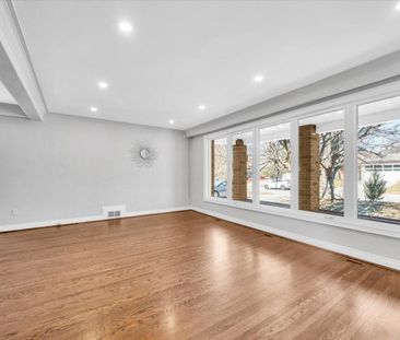For Lease - 23 Christine Crescent, Toronto, Ontario - Photo 3