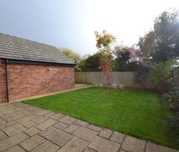 4 bedroom detached house to rent - Photo 5