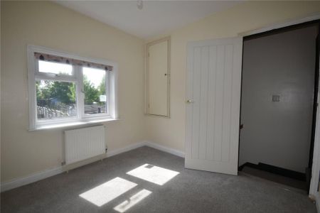 2 bedroom terraced house to rent - Photo 5