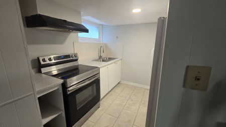 For Lease - 38 Copping Road Unit# Bsmt, Toronto, Ontario - Photo 2