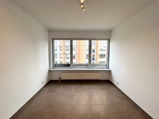 Modern, gerenoveerd appartement in hartje Leuven met 2 slaapkamers - Foto 1