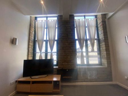 2 bedroom flat to rent - Photo 3