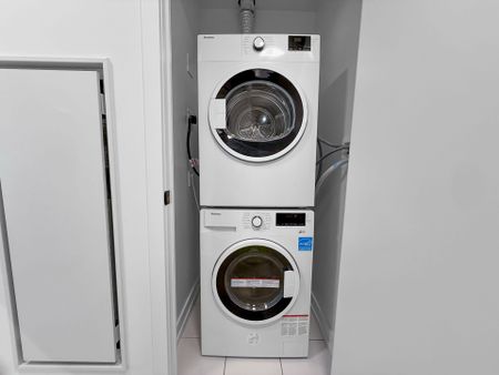 For Lease - 35 Parliament Street Unit# 1202, Toronto, Ontario - Photo 2