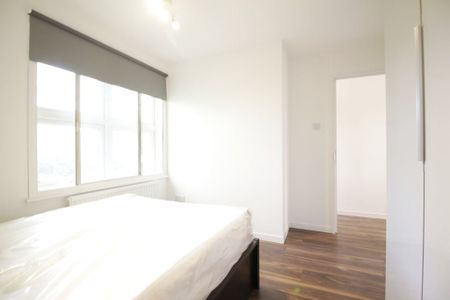 2 Bed Flat, Barker Drive, NW1 - Photo 4