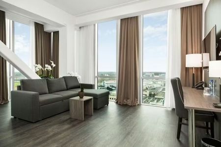 Calle del Divino Pastor, Madrid, Community of Madrid 28004 - Foto 2