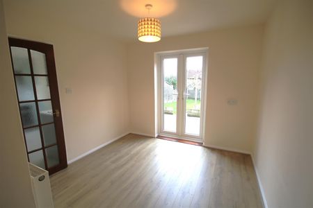 Kent CanterburySquire Avenue, CT2 8PF, Canterbury - Photo 4