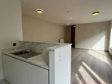 Appartement te huur - Foto 3