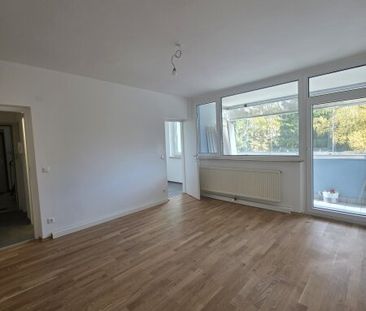 Linz-Bindermichl: Gemütliche 2-Zimmer Wohnung mit Loggia & Parkplat... - Photo 4