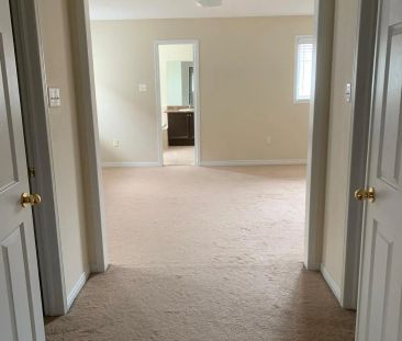 46 Laramie Crescent - Photo 2