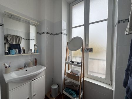 Location Appartement 3 pièces 56m² POITIERS 86000 - Photo 5