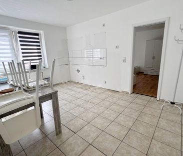 Sanierte möblierte 1,5 Zimmerwohnung mit Einbauküche - Photo 3