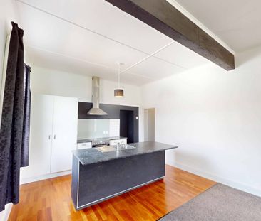 Marton - 4 Bedrooms - Photo 4