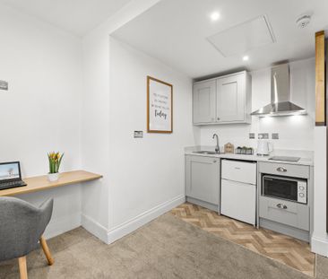 A Spectacular, Renovated Houseshare for Rent in Wisbech - Photo 4