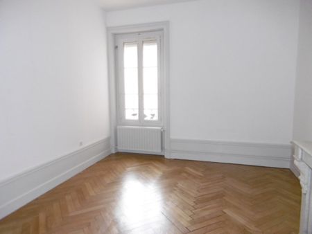 APPARTEMENT T5 A LOUER - Photo 4