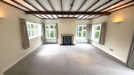 4 bedroom detached house to rent - Photo 5