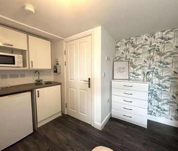 Room M, Belsize Avenue, Woodston, PE2 - Photo 2