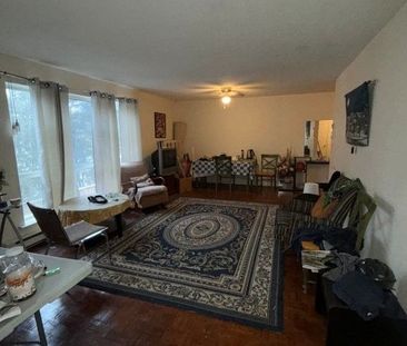 For Lease - 72 Lake Avenue Unit# 201, Richmond Hill, Ontario - Photo 1