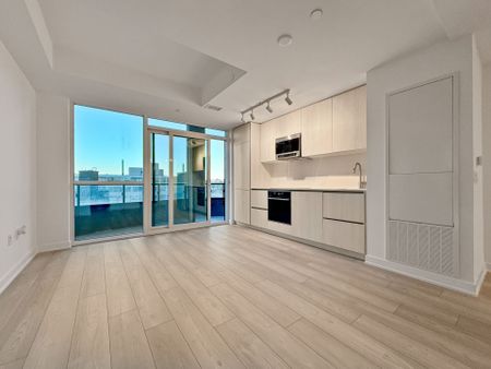 For Lease - 110 Broadway Avenue Unit# 416, Toronto, Ontario - Photo 5