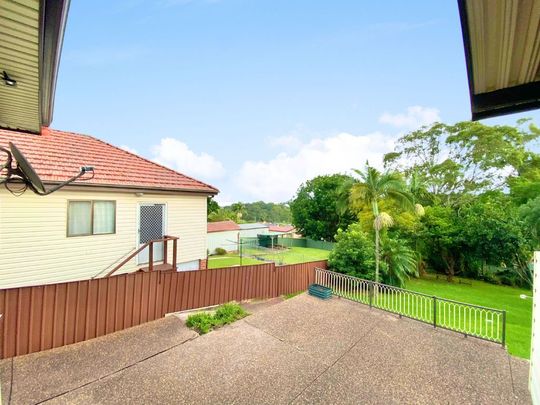 10 Coronation Avenue, Cardiff - Photo 1