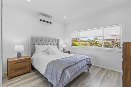 CONVENIENT LIVING IN PENRITH! - Photo 4