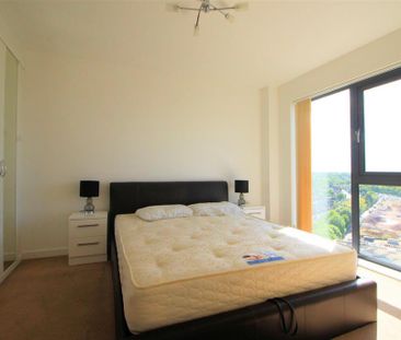 2 bedroom apartment to rent - Photo 6