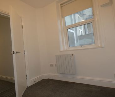 Hornby Road, Flat 2 - Photo 5