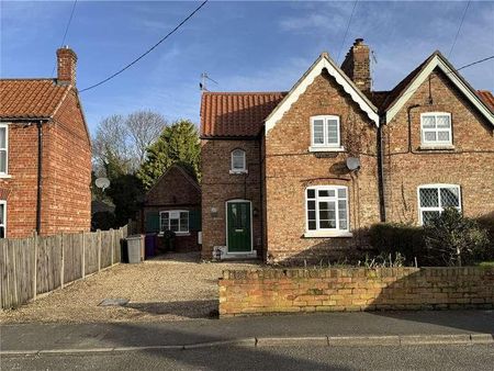 Pebble Cottage, Beck Street, Digby, Lincolnshire, LN4 - Photo 3