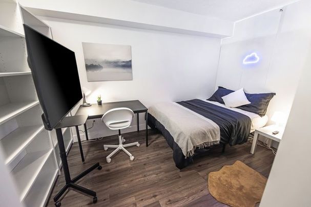 Flex Basic - Lees Ave - Photo 1