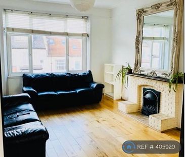 3 bedroom maisonette to rent - Photo 3