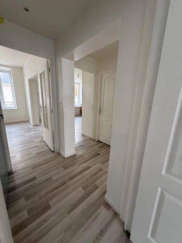 Location Appartement 3 pièces 63m² BOULOGNE SUR MER 62200 - Photo 3