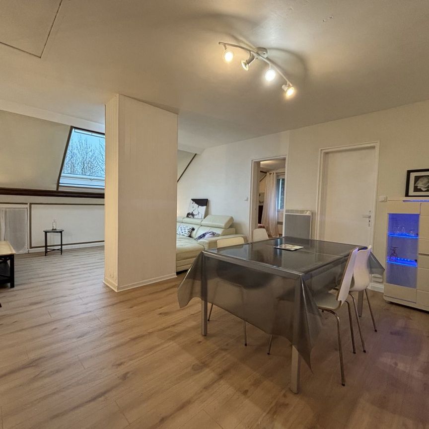 Appartement à louer à Houlle • - Photo 1