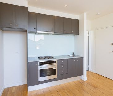 16/44 Kneen Street, Fitzroy North VIC 3068 - Photo 5