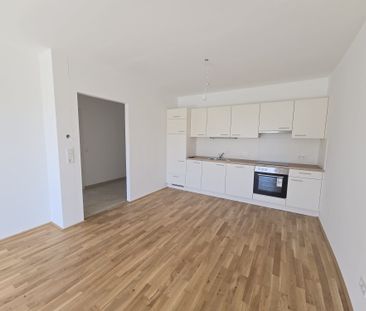 Erstbezug ab 01.10.2025: geförderte 2 Zimmer Wohnung mit großem Bal... - Photo 4