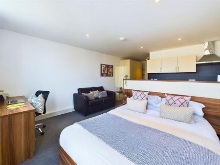 Studio to rent - Photo 4