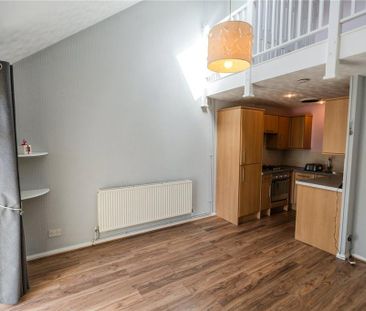 1 bedroom semi-detached house to rent - Photo 5