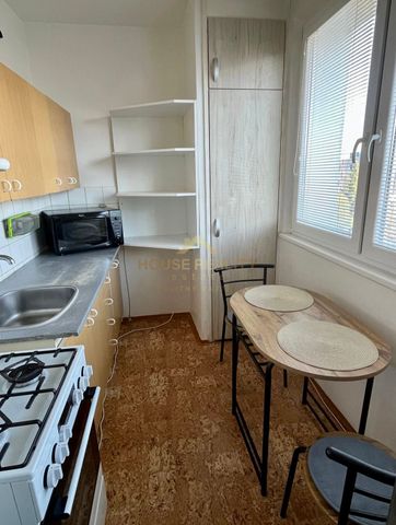 Prenájom pekný 2 izbový byt, A. Gwerkovej, Bratislava V. Petržalka - Photo 4