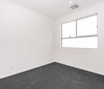 Looking for a Sea Change ? - Photo 2