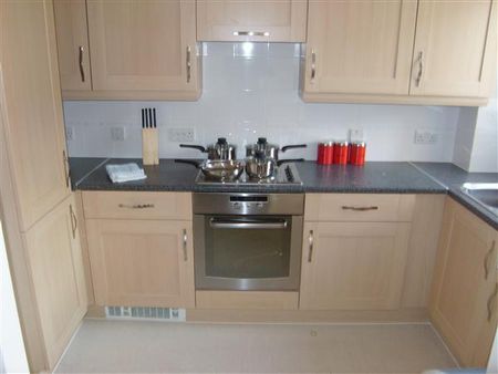 1 bedroom apartment to rent - Photo 4