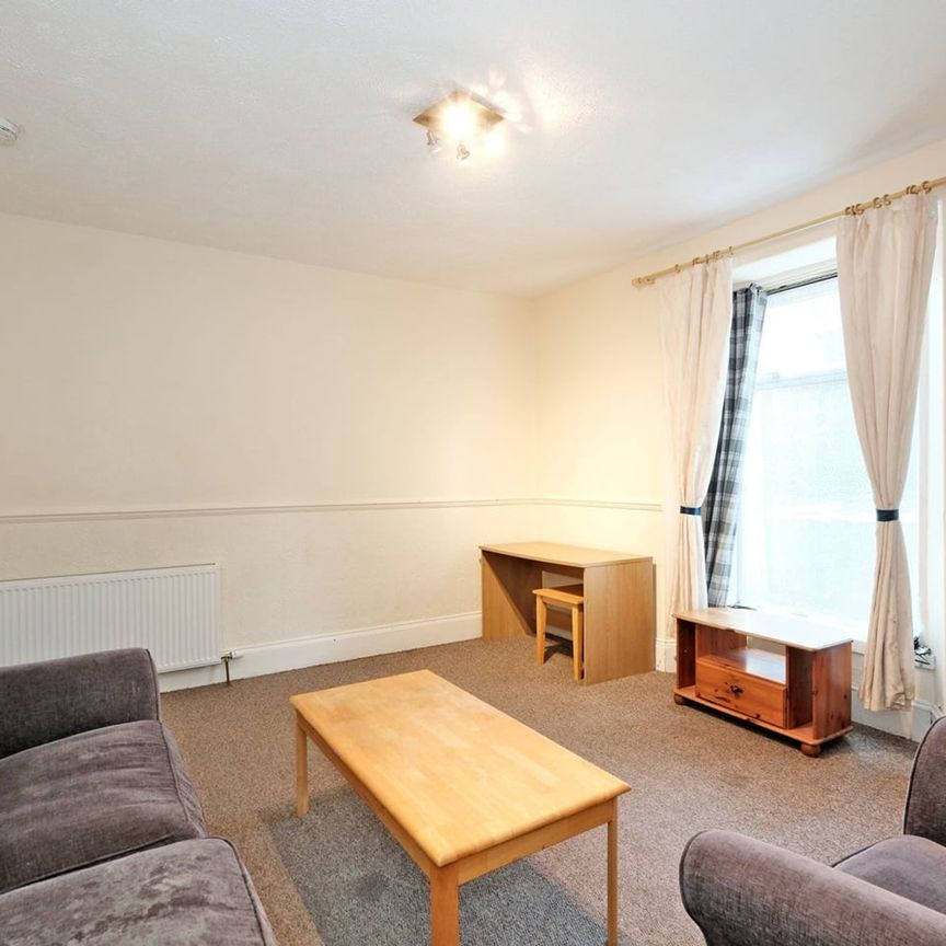 1 Bed Flat, Erskine Street, AB24 - Photo 1